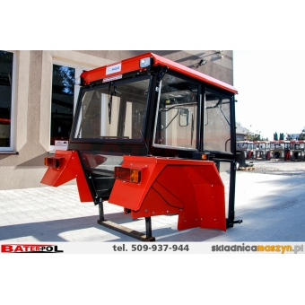 Kabina C-330 NAGLAK TUR metal błotniki kanciaste,oświetlenie